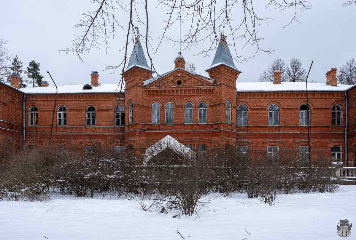 Mežciems abandoned sanatorium in Daugavpils