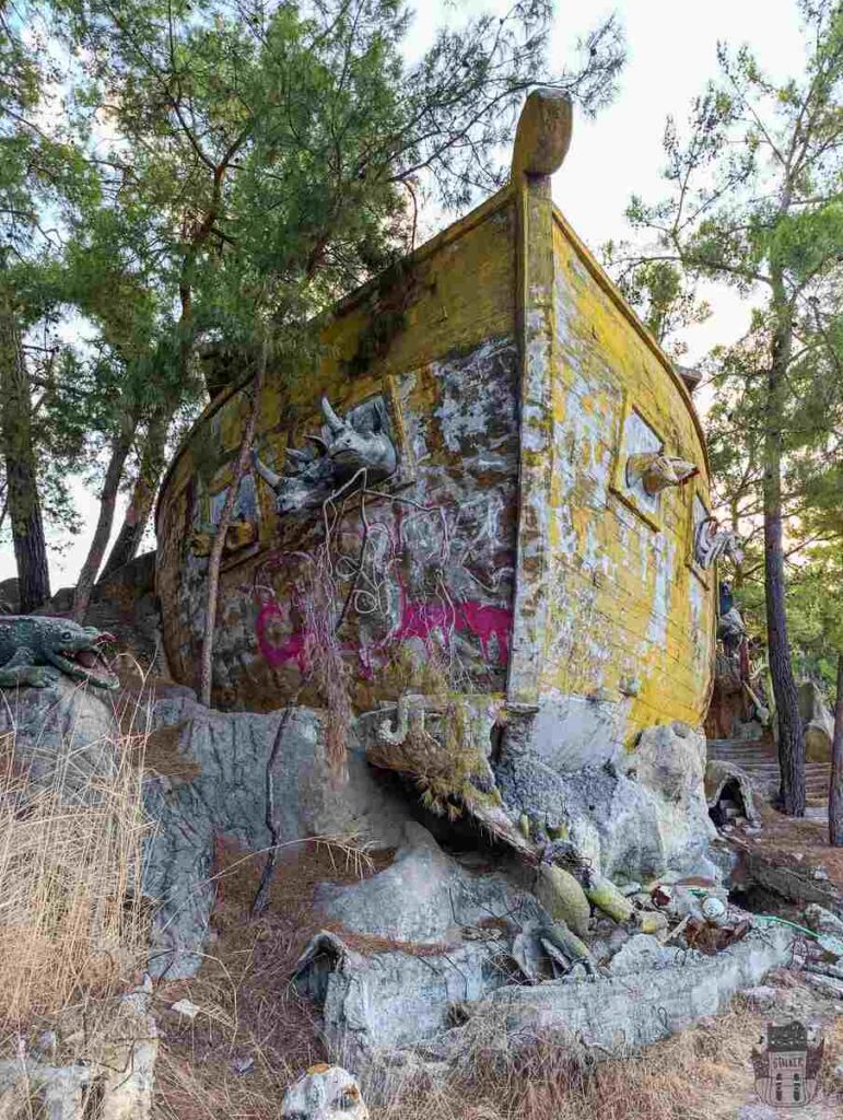 Naturland - Abandoned Hotel Park - Antalya, Urbex- Turkey